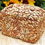 Receitas Saudáveis: Bowl Energético de Frutas e Grãos Integrais
